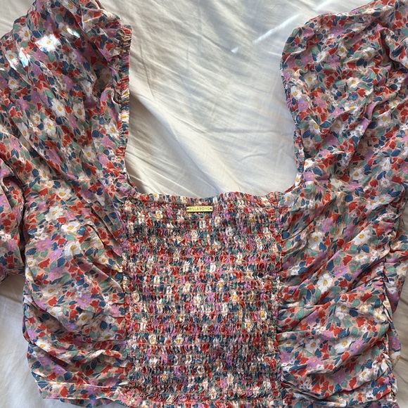 NWOT Billabong Top - Picture 4 of 4